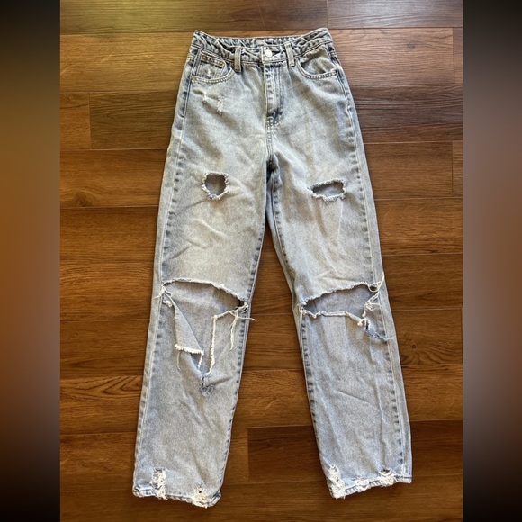 Vanilla Star Light Blue Distressed Jeans - Picture 1 of 13